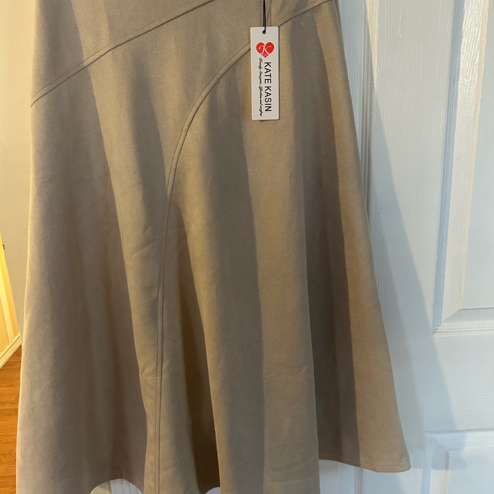 NWT Kate Kasin Tan A-Line Women's Skirt